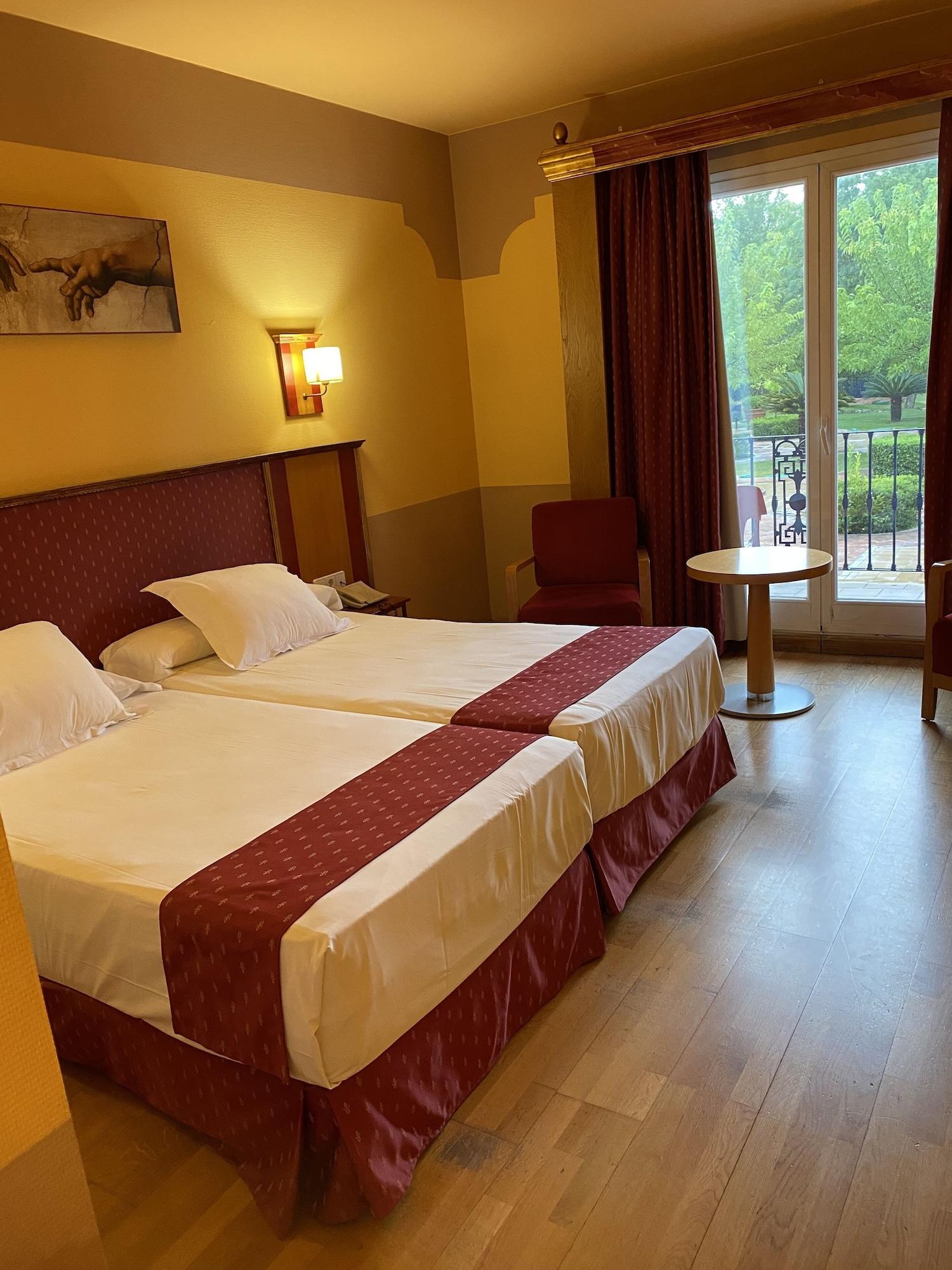 Hotel Fuente Las Piedras Кабра Екстериор снимка