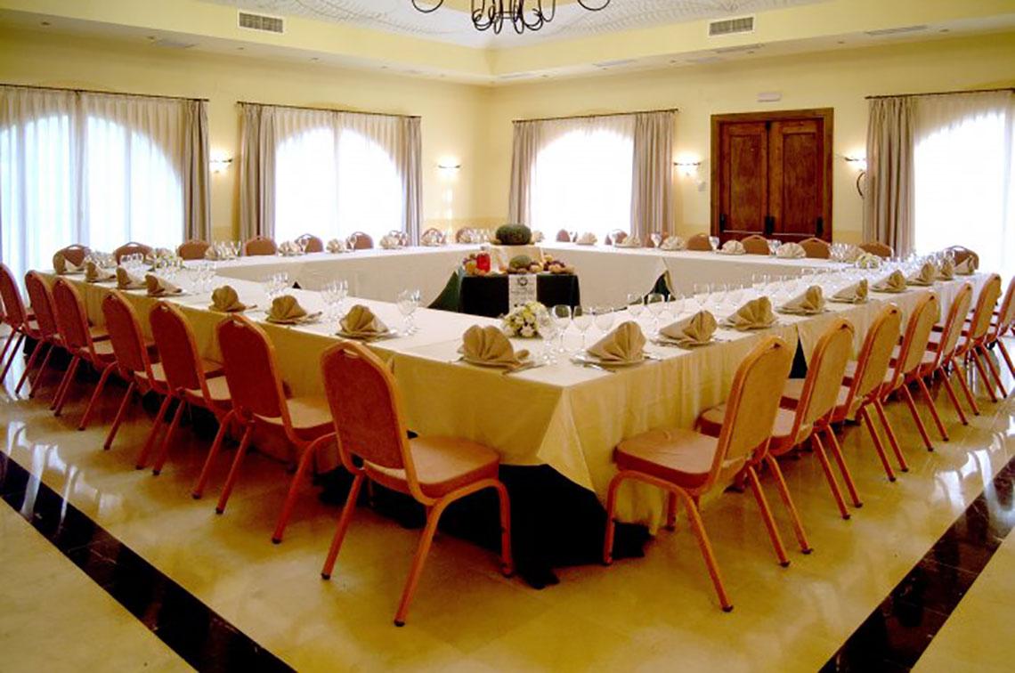 Hotel Fuente Las Piedras Кабра Екстериор снимка