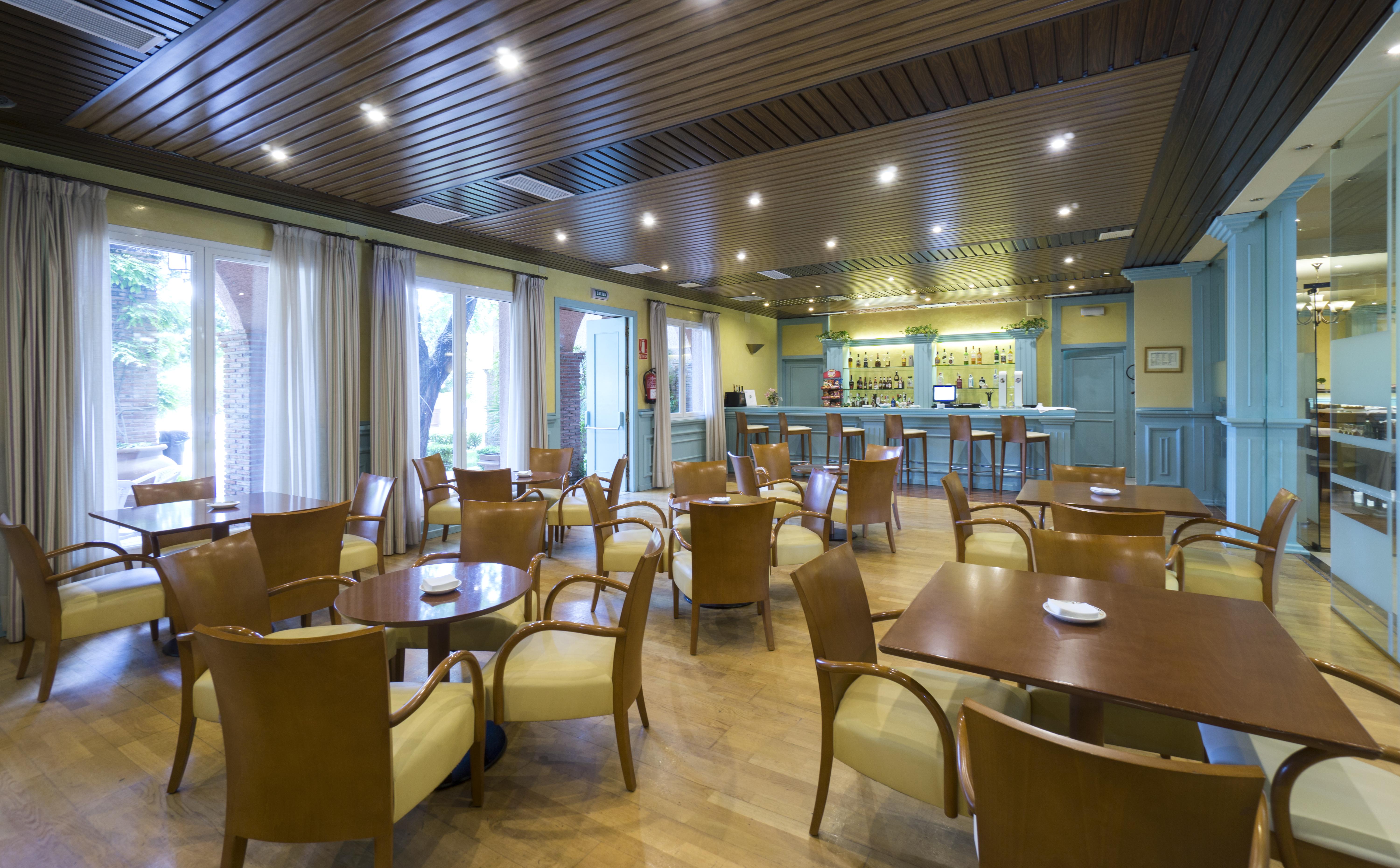 Hotel Fuente Las Piedras Кабра Екстериор снимка