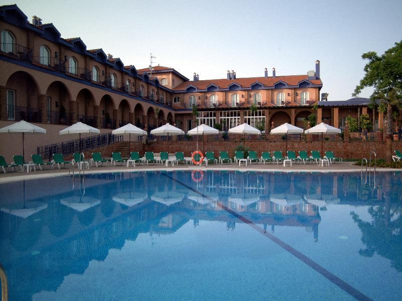 Hotel Fuente Las Piedras Кабра Съоръжения снимка